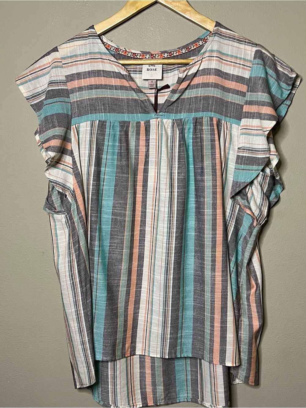 Knox Rose Striped Flutter Sleeve Blouse Women Small Gray Teal Babydoll Style